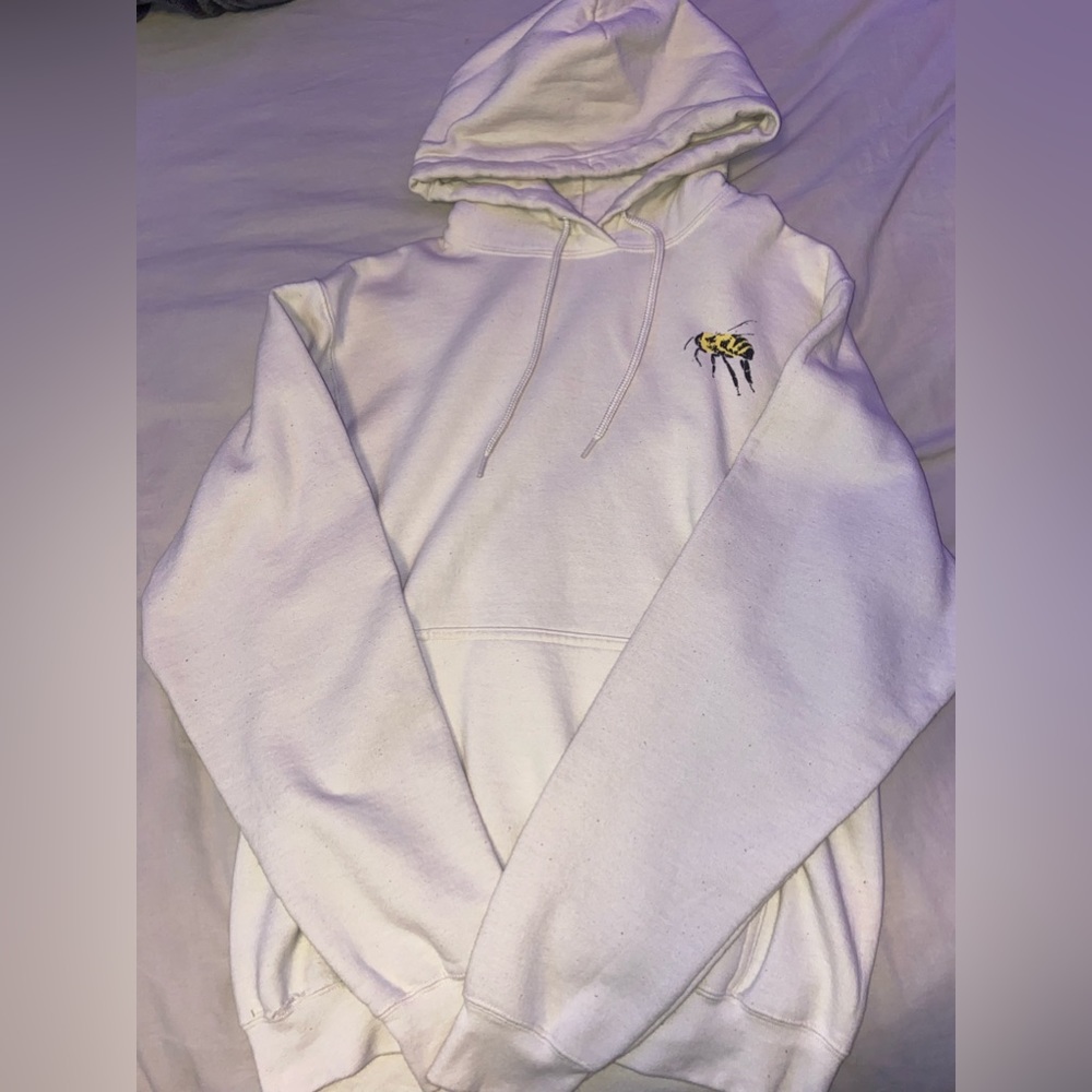 Beige/yell hoodie for Zumiez. Good condition